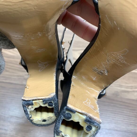 Valentino Garavani Rockstud Women's Size EU 40 Black Leather Stiletto Sandals. - Picture 12 of 15